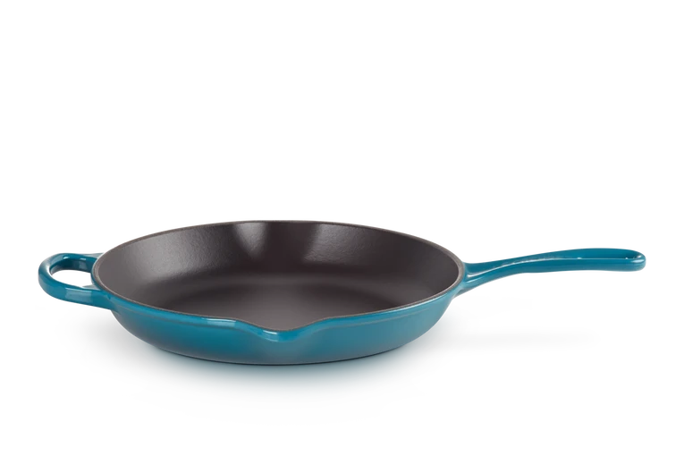 Le Creuset Skillet Koekenpan ø 26 Cm Gietijzer Deep Teal 3 Le Creuset Skillet Koekenpan ø 26 Cm Gietijzer Deep Teal